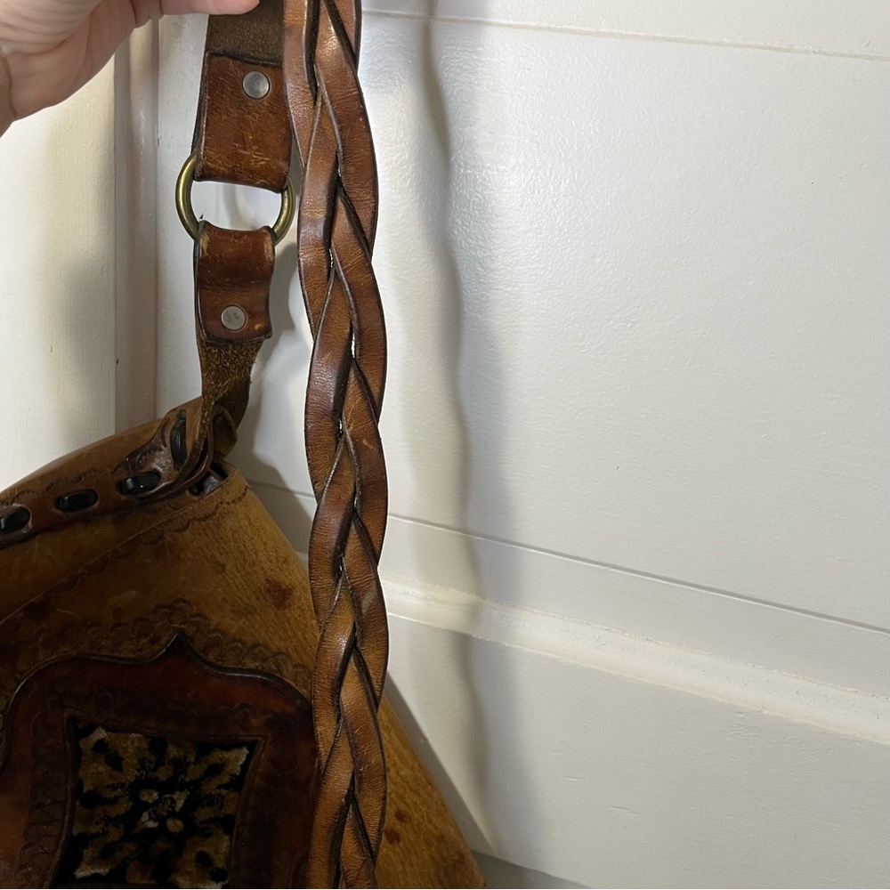 Handmade Vintage Tooled Leather 70s Boho Brown Braided Shoulder Saddle Bag Purse - Picture 6 of 8